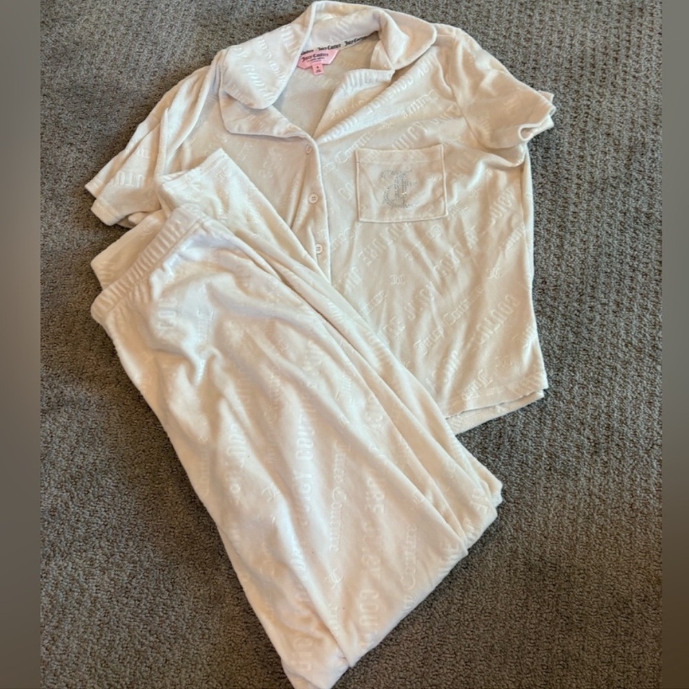 size s juicy couture pajama set